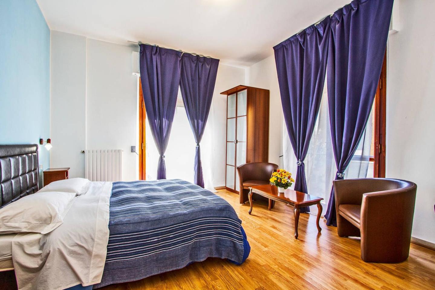 Mammasisi Rooms Lecce Esterno foto
